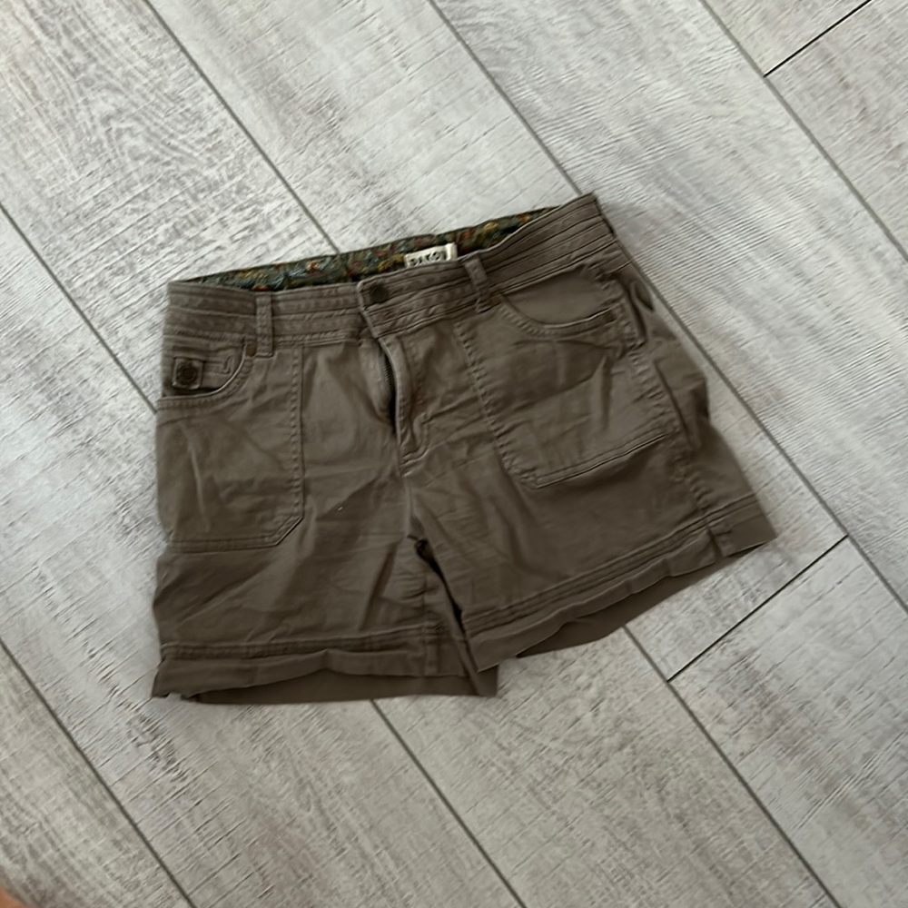 Khaki shorts. Size 10. Loose fit.